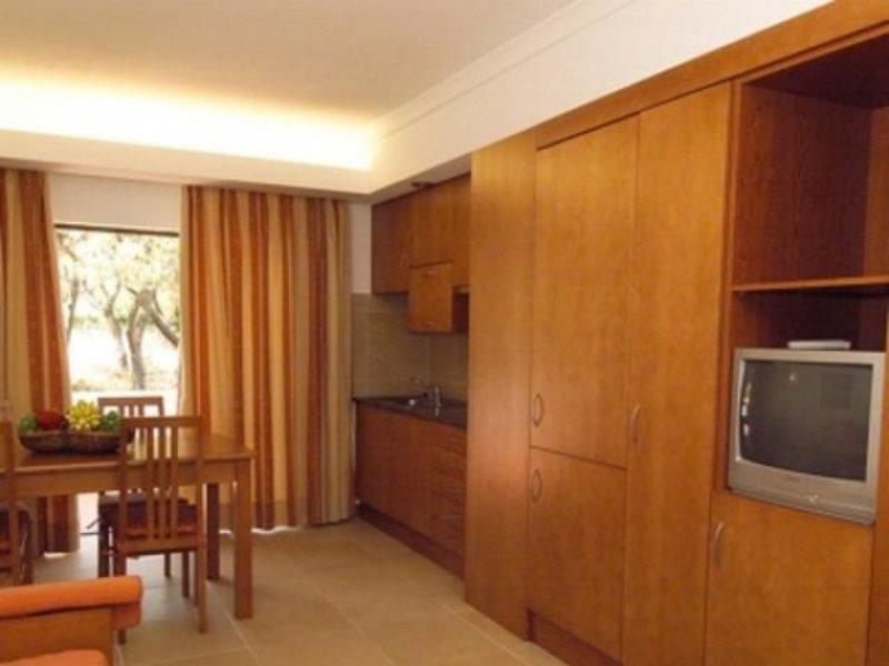 Apartamentos Alvaflor Quarteira Extérieur photo