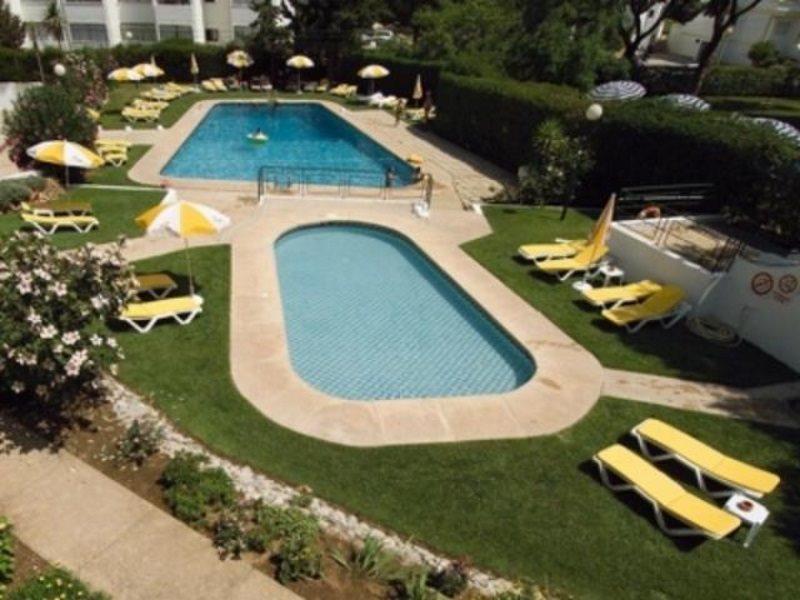 Apartamentos Alvaflor Quarteira Extérieur photo
